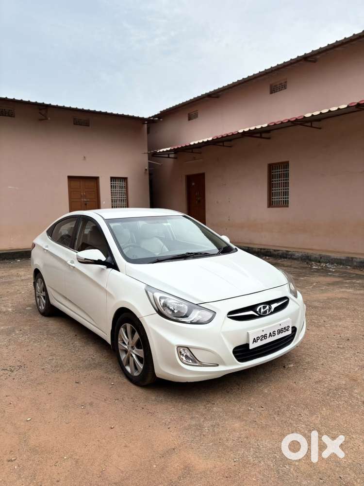 Hyundai Verna Crdi Vgt Sx 1.5, 2013, Diesel