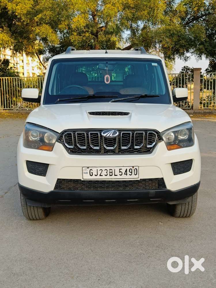 Mahindra Scorpio S10, 2017, Diesel