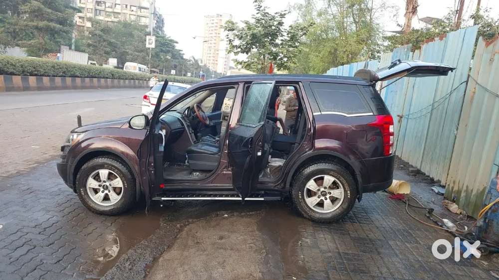Mahindra Xuv500 2013 Diesel 111111 Km Driven