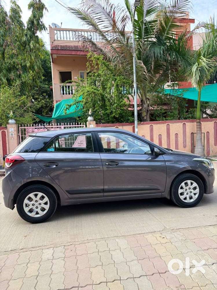 Hyundai I20 Sportz 1.2 Bs-iv, 2016, Petrol