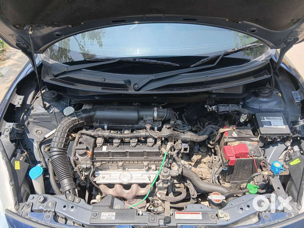 Maruti Suzuki Swift Vxi + Manual, 2023, Petrol