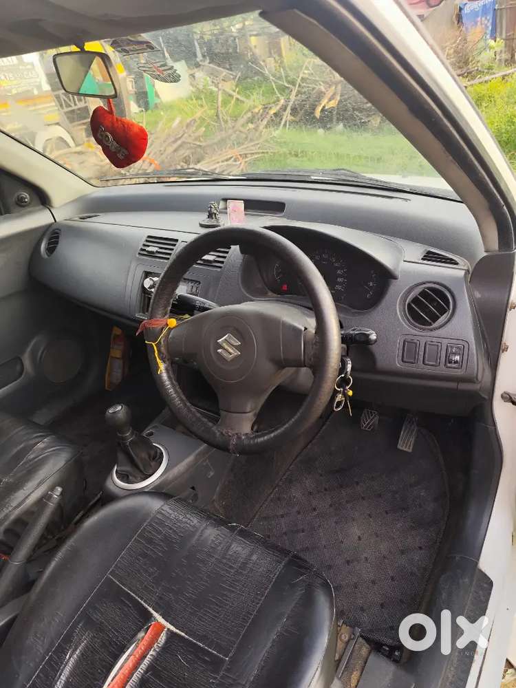 Maruti Suzuki Dzire 2015 Diesel Manual