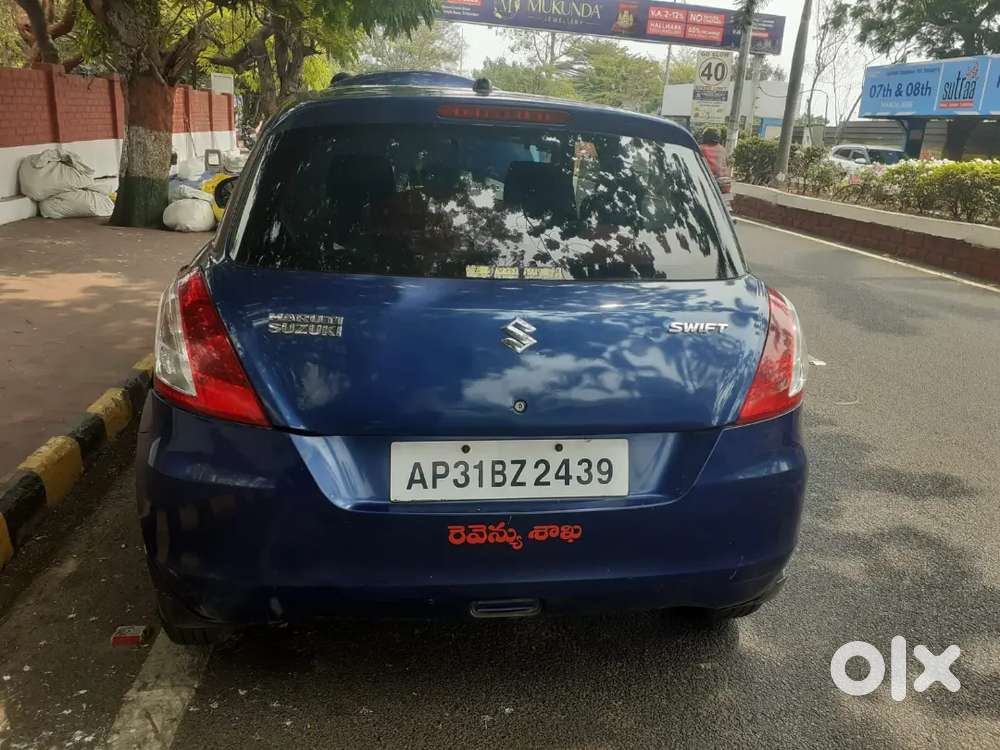 Maruti Suzuki Swift 2012