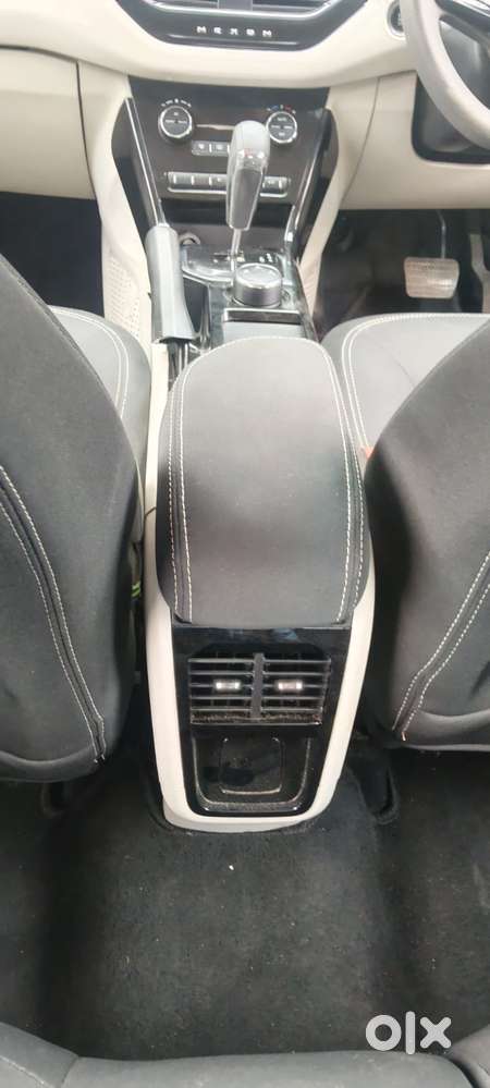Tata Nexon 1.2 Revotron Xza Plus (l) Dual Tone, 2021, Petrol