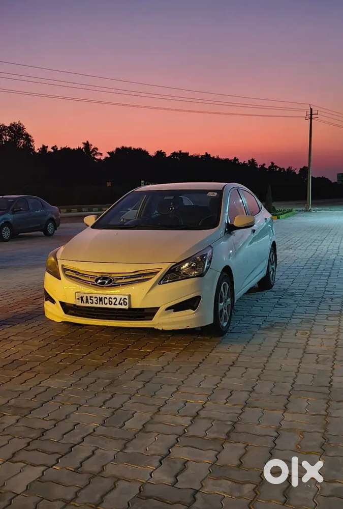 Hyundai Verna Sx 2015