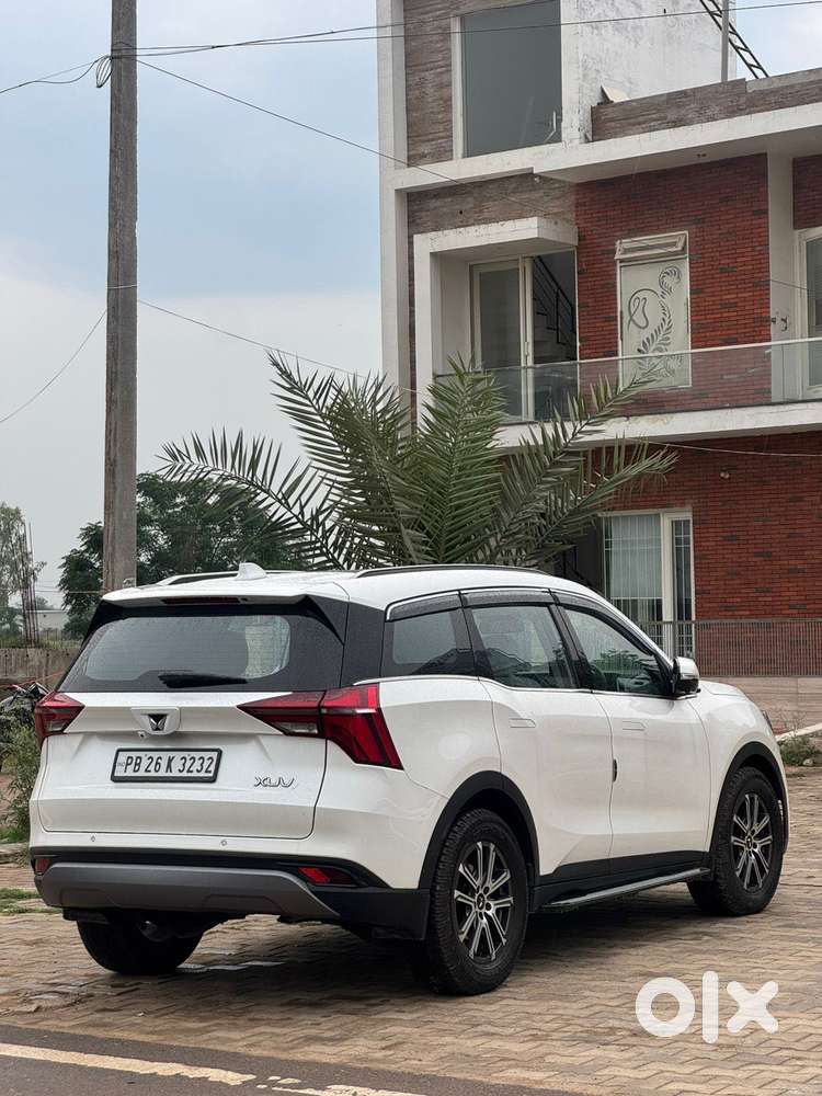 Mahindra Xuv700 2.2 Ax 7 Diesel At Luxury Pack Str Awd, 2024, Diesel