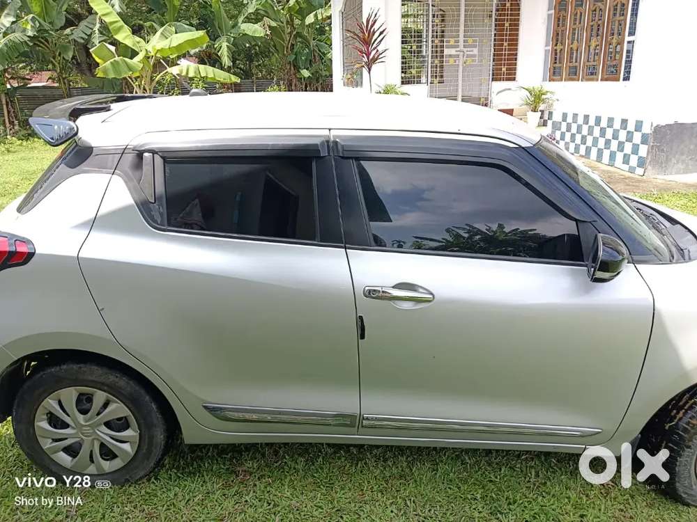 Maruti Suzuki Swift Vxi 2018