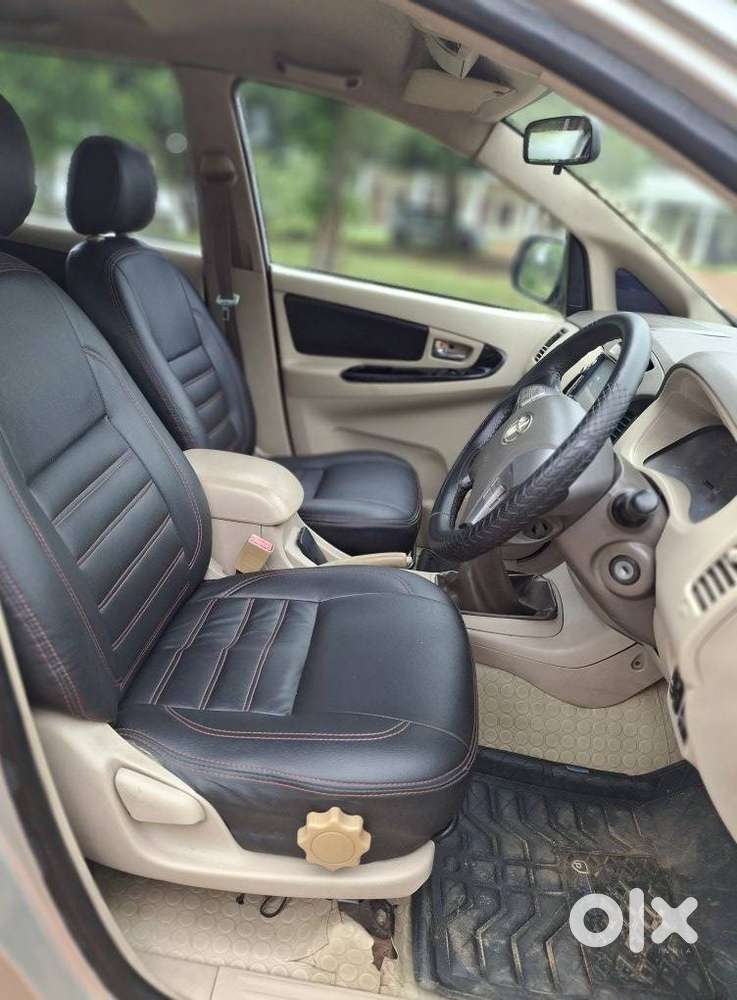 Toyota Innova 2.5 V 7 Str, 2005, Diesel