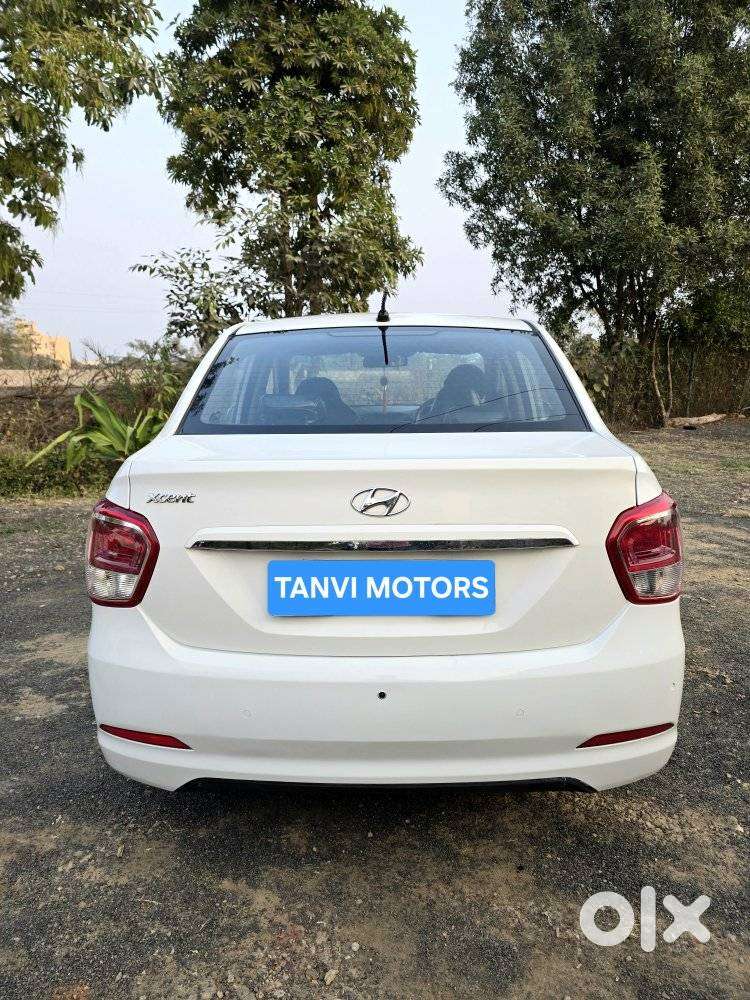 Hyundai Xcent, 2014, Petrol