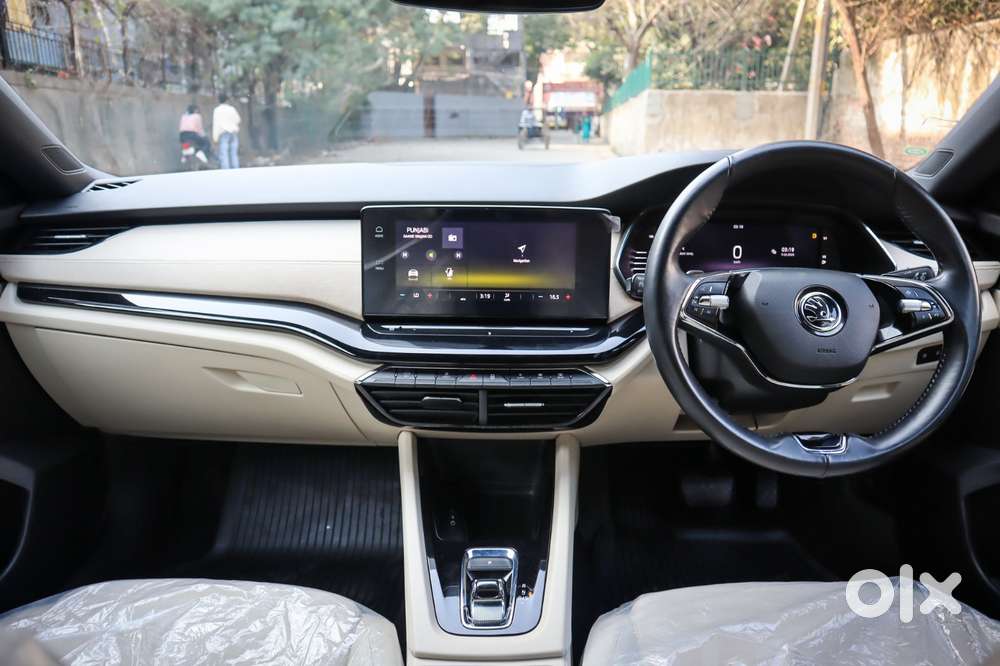 Skoda Octavia 2.0 Style Tsi At, 2022, Petrol