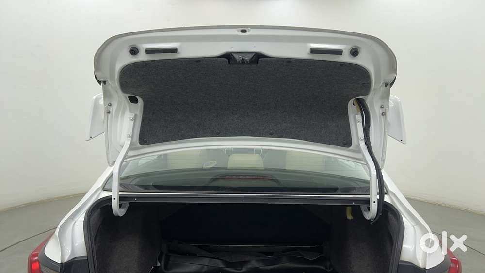 Honda City 1.5 Vx I-vtec Mt, 2023, Petrol