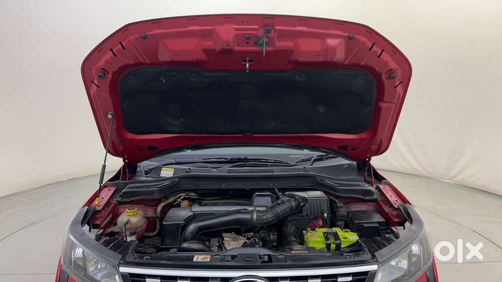 Mahindra Xuv300 W6 Amt Diesel, 2022, Diesel