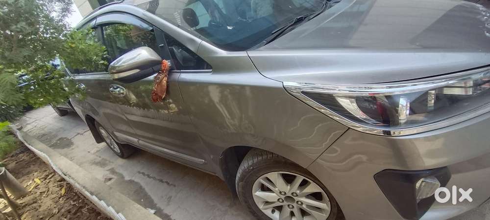 Toyota Innova Crysta 2.7 Vx Mt, 2016, Diesel