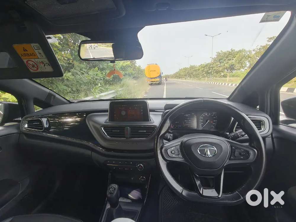 Tata Altroz Xz Turbo Petrol Dark Edition