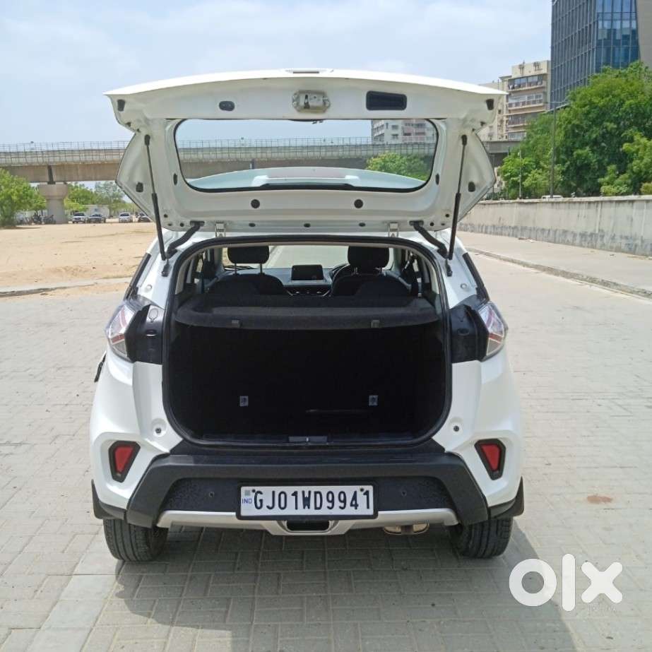 Tata Nexon 1.2 Revotron Xz, 2022, Petrol