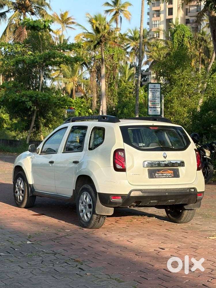 Renault Duster Rxe, 2019, Petrol