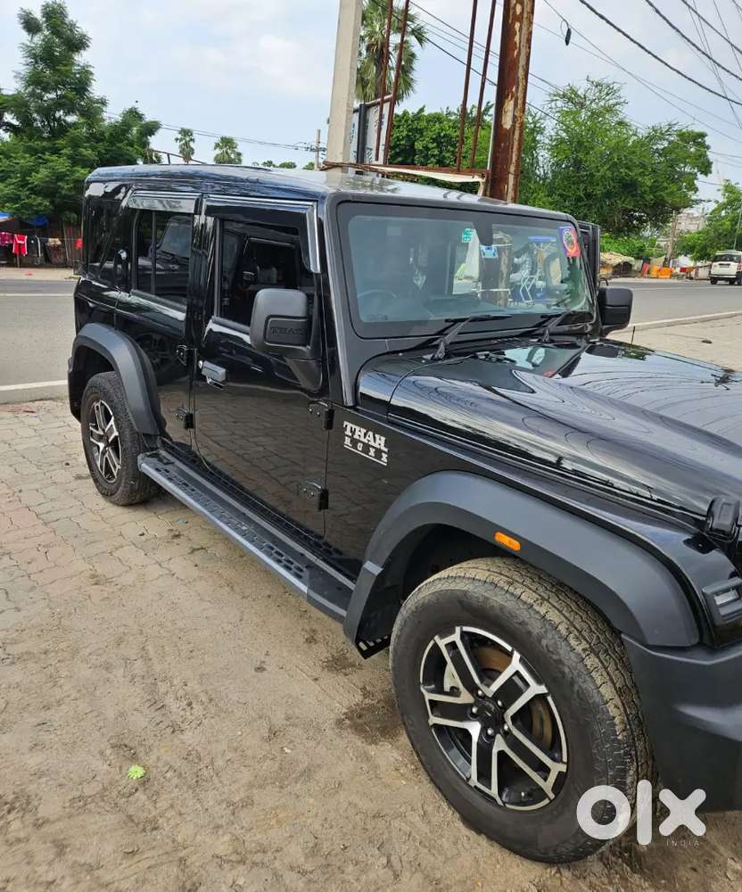 Mahindra Thar Roxx 2025