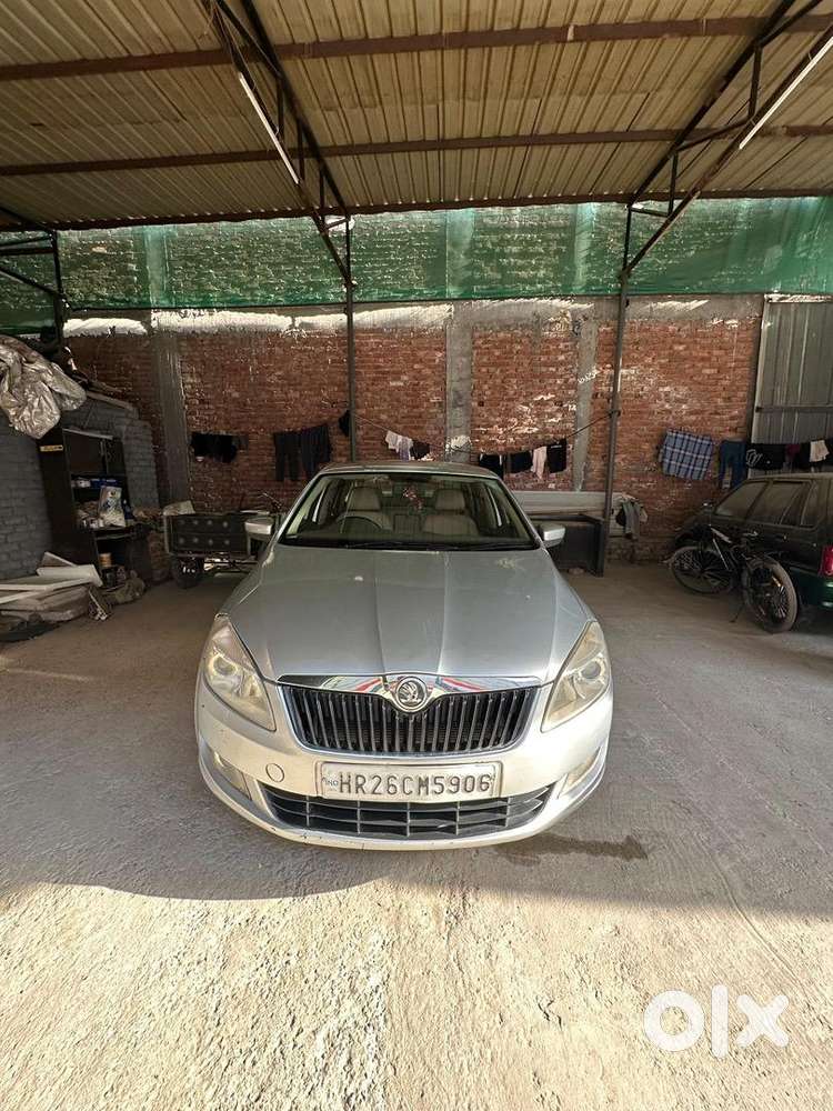 Skoda Rapid 2015 Petrol 88000 Km Driven