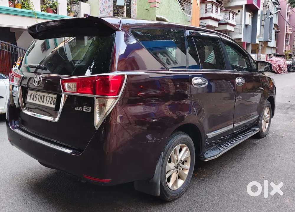 Toyota Innova Crysta 2016