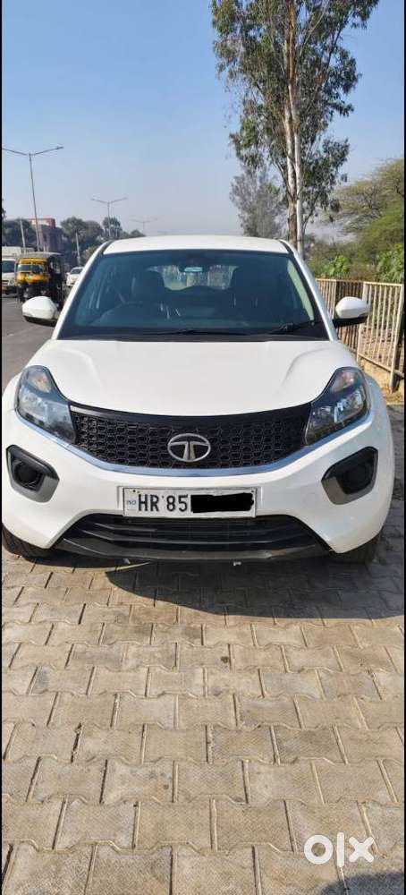 Tata Nexon 1.2 Revotron Xt, 2018, Diesel