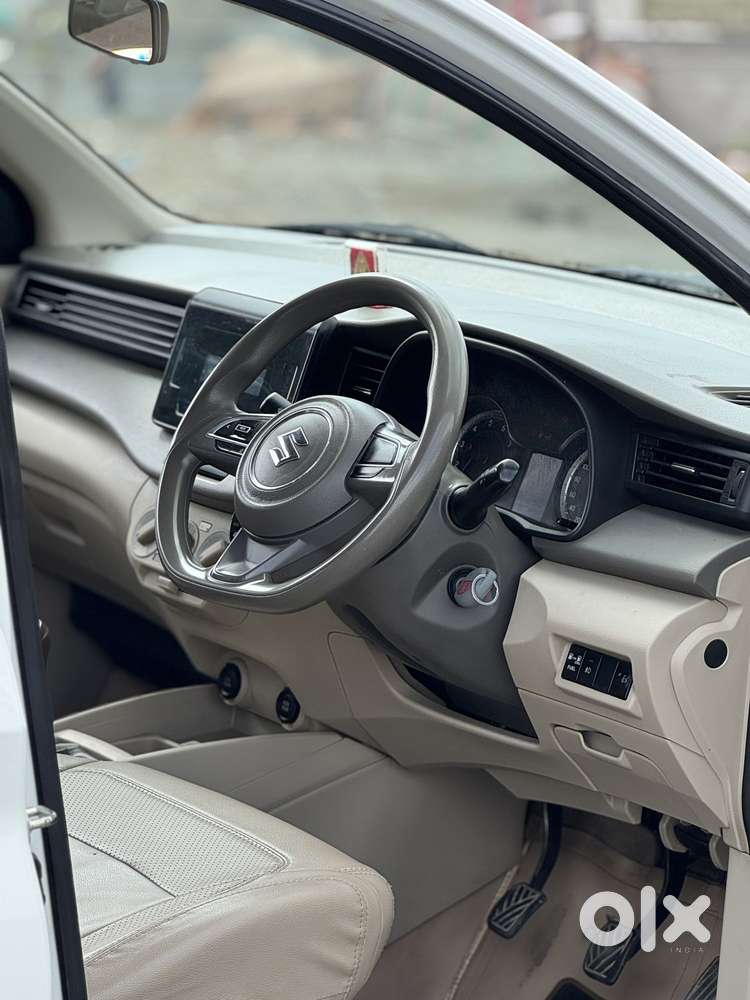 Maruti Suzuki Ertiga 2022-2023 Vxi Cng, 2022, Cng & Hybrids