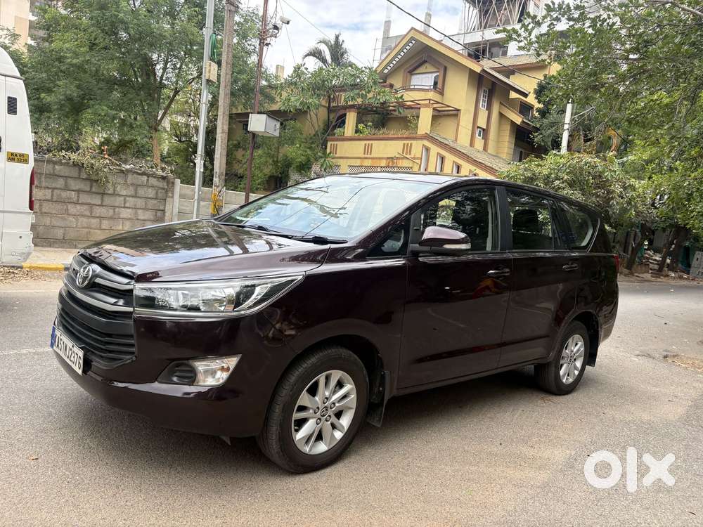 Toyota Innova Crysta 2.8 Gx At 8s, 2016, Diesel