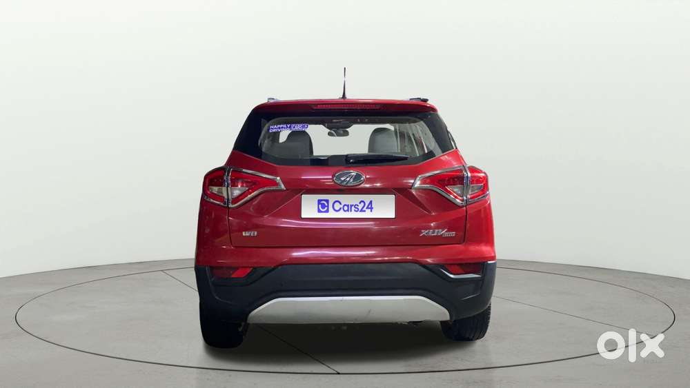 Mahindra Xuv300 W8, 2022, Petrol