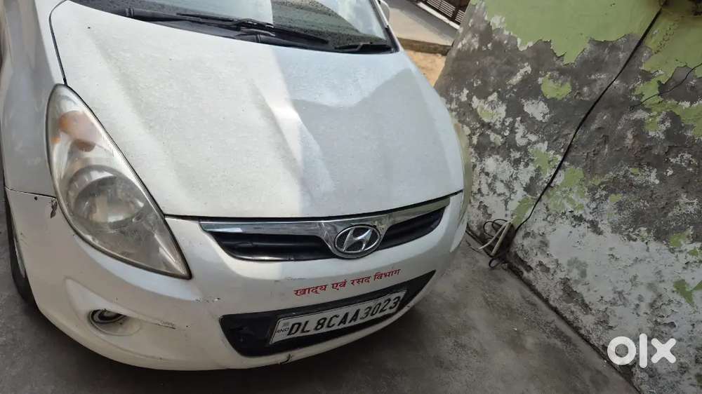 Hyundai I20 2012 Cng & Hybrids 112000 Km Driven