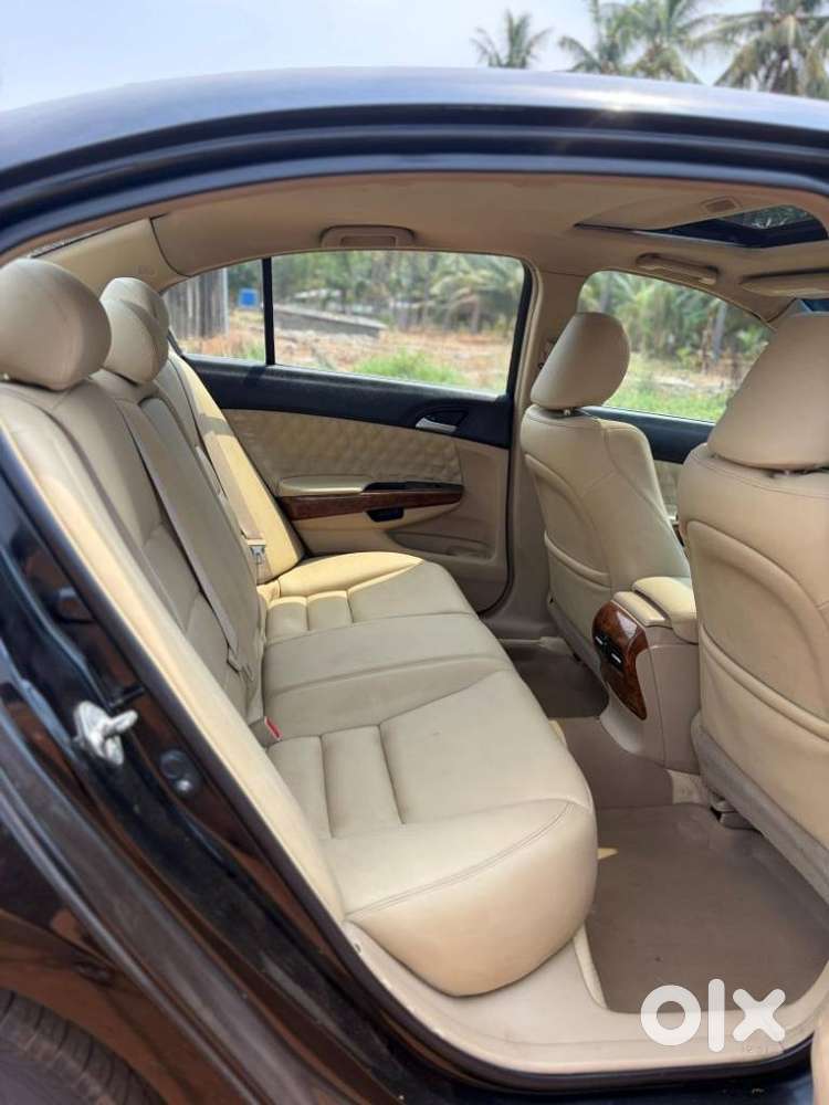 Honda Accord 2.4 Mt, 2011, Petrol