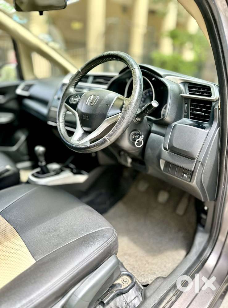 Honda Jazz V Mt Privilege, 2016, Petrol