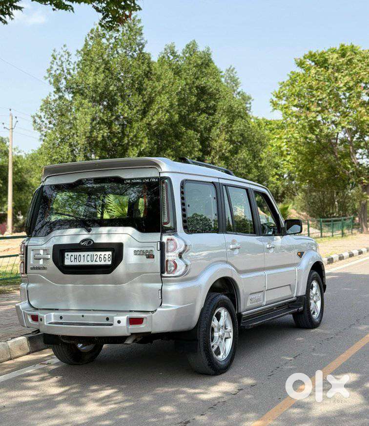 Mahindra Scorpio S10 7 Seater, 2017, Diesel