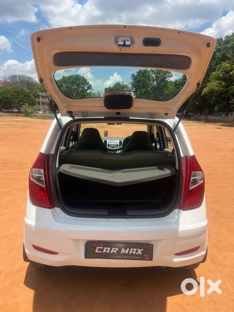 Hyundai I10 Sportz, 2014, Petrol