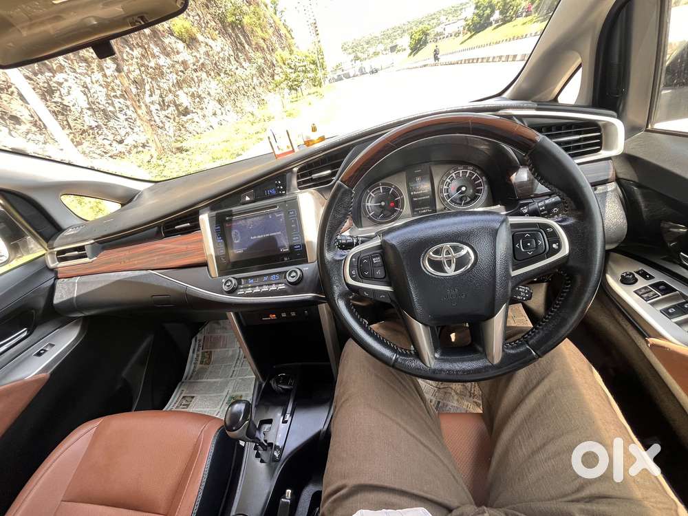 Toyota Innova Crysta 2.8z Automatic, 2019, Diesel