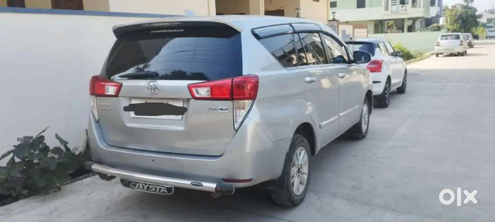 Toyota Innova Crysta 2016