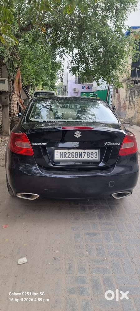 Maruti Suzuki Kizashi 2011 Nov