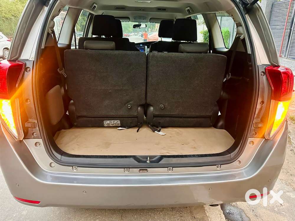 Toyota Innova Crysta 2.4 Gx Limited Edition 7 Str, 2025, Diesel