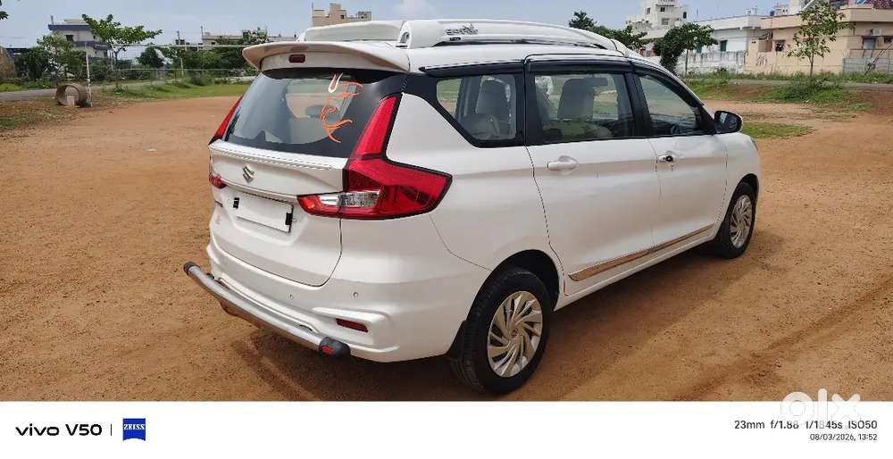 Maruti Suzuki Ertiga 2023 Cng & Hybrids 130000 Km Driven