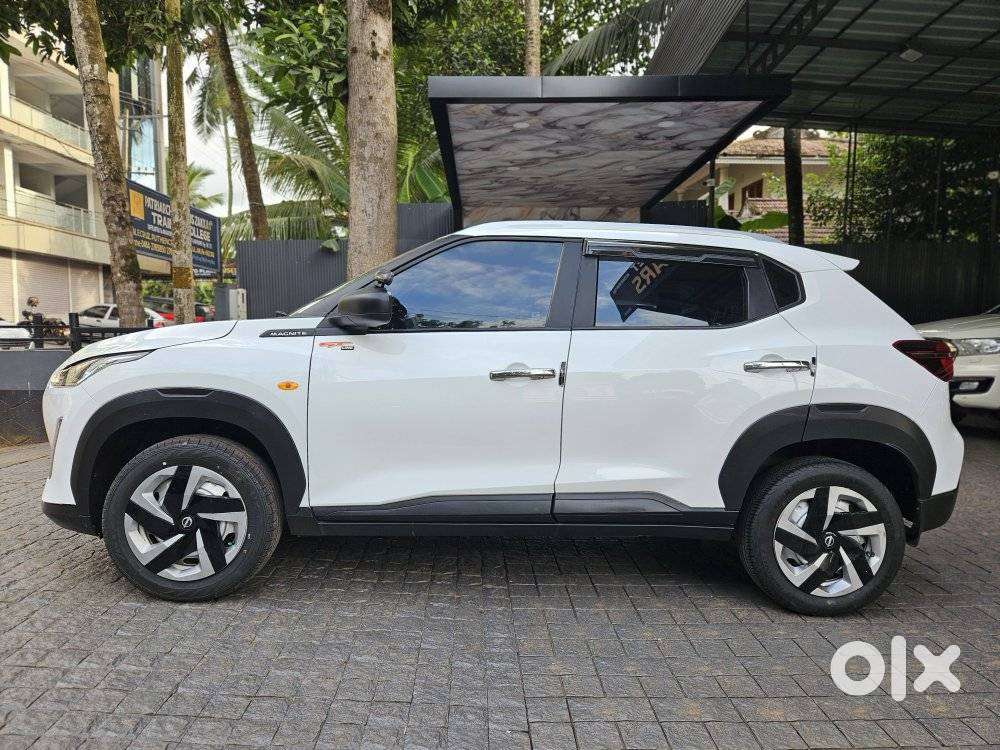 Nissan Magnite 1.0 Xe, 2022, Petrol