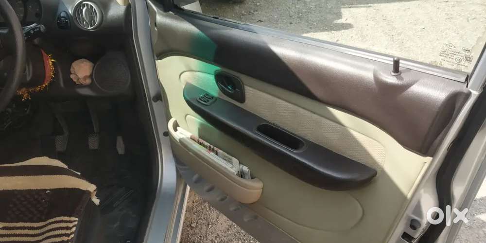 Hyundai Santro 2010 Lpg Petrol Well Maintained