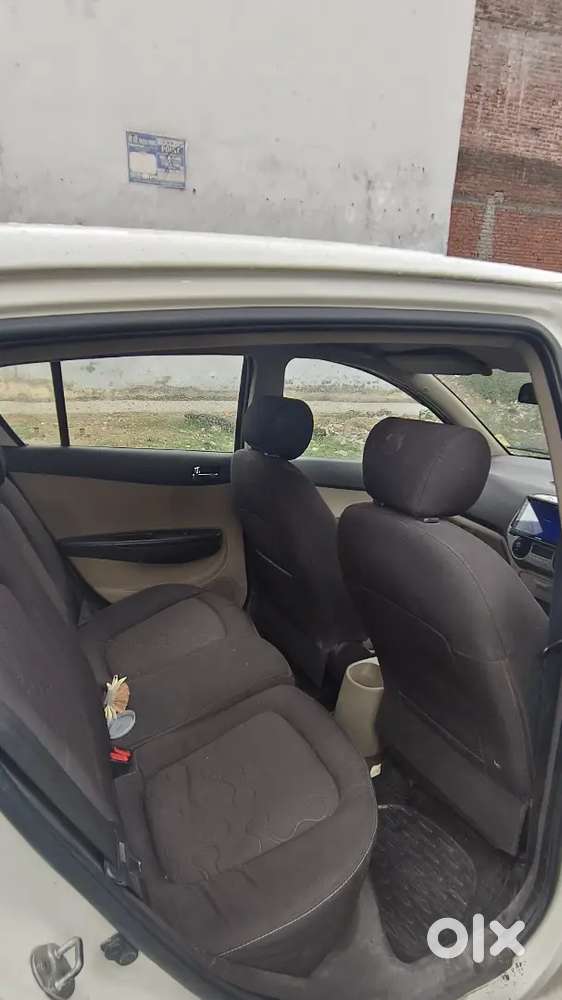 Hyundai I20 2012 Petrol 71840 Km Driven