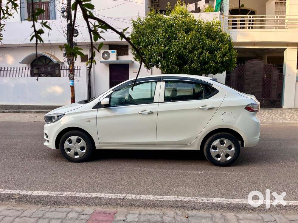 Tata Tigor 1.2 Revotron Xt, 2022, Petrol