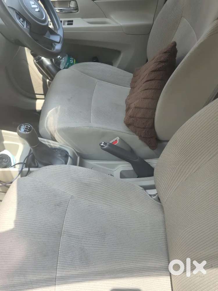 Maruti Suzuki Ertiga Vxi 2024