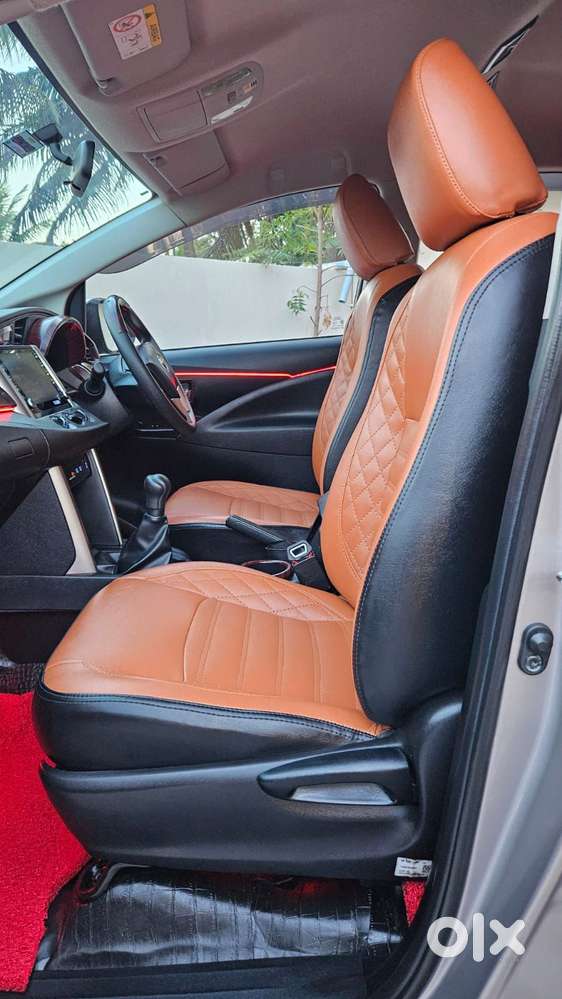 Toyota Innova Crysta 2.4 G Plus Mt 7 Str, 2023, Diesel