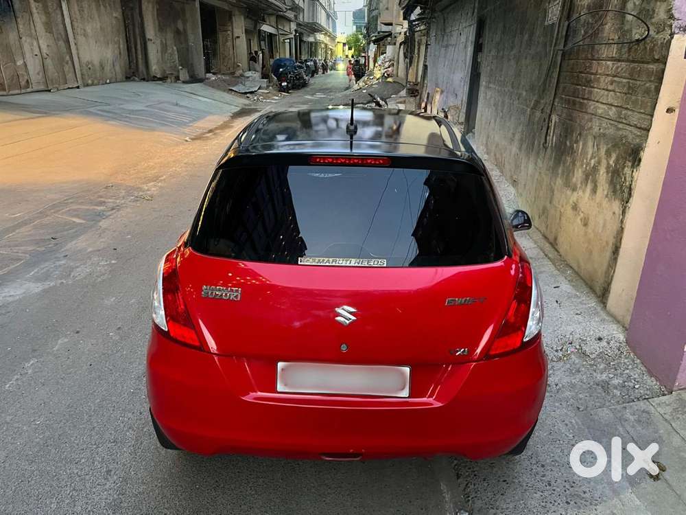 Maruti Suzuki Swift 1.2 Vxi (o), 2017, Petrol