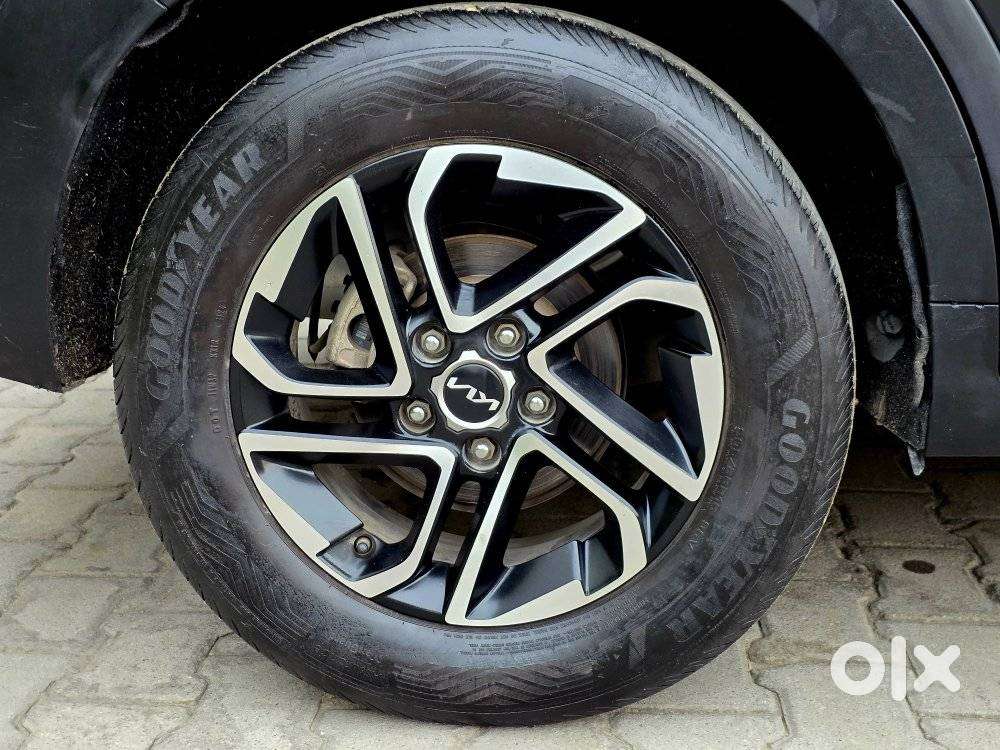 Kia Carens 1.4 Prestige Plus Turbo Dct 7 Str, 2023, Petrol