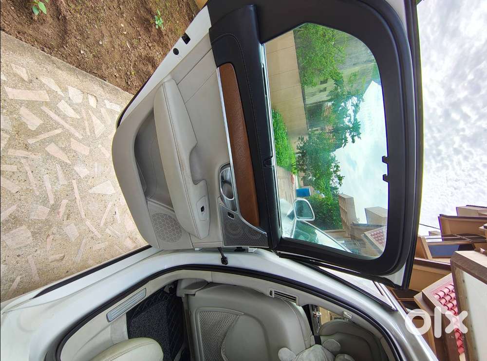 Volvo S90 Diesel White