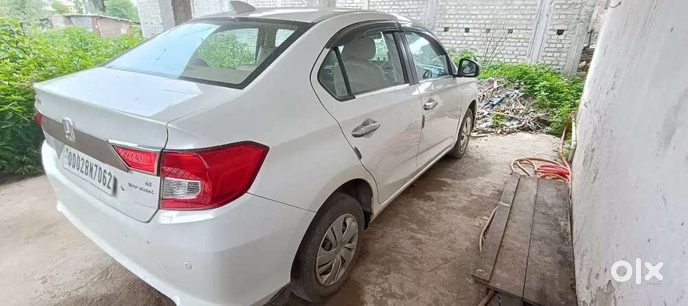Honda Amaze 2nd Gen 2020 Petrol 44729 Km Driven