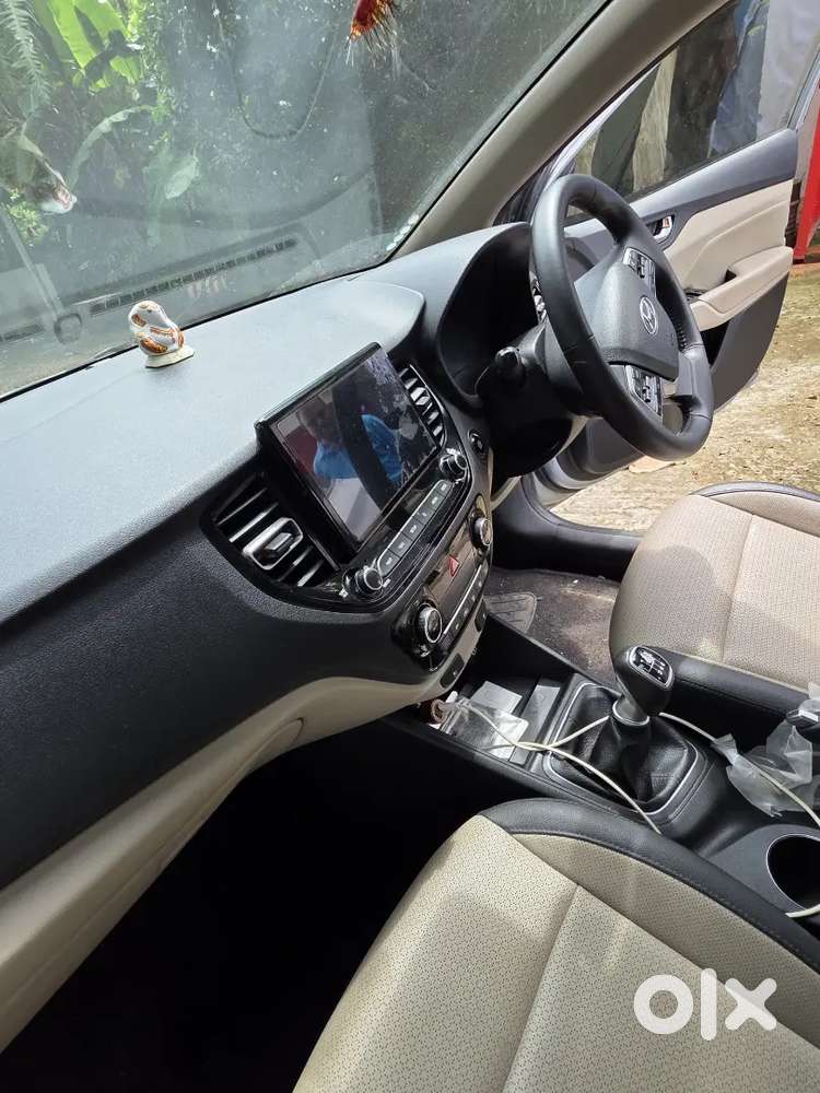 Hyundai Verna Petrol Mt 2021