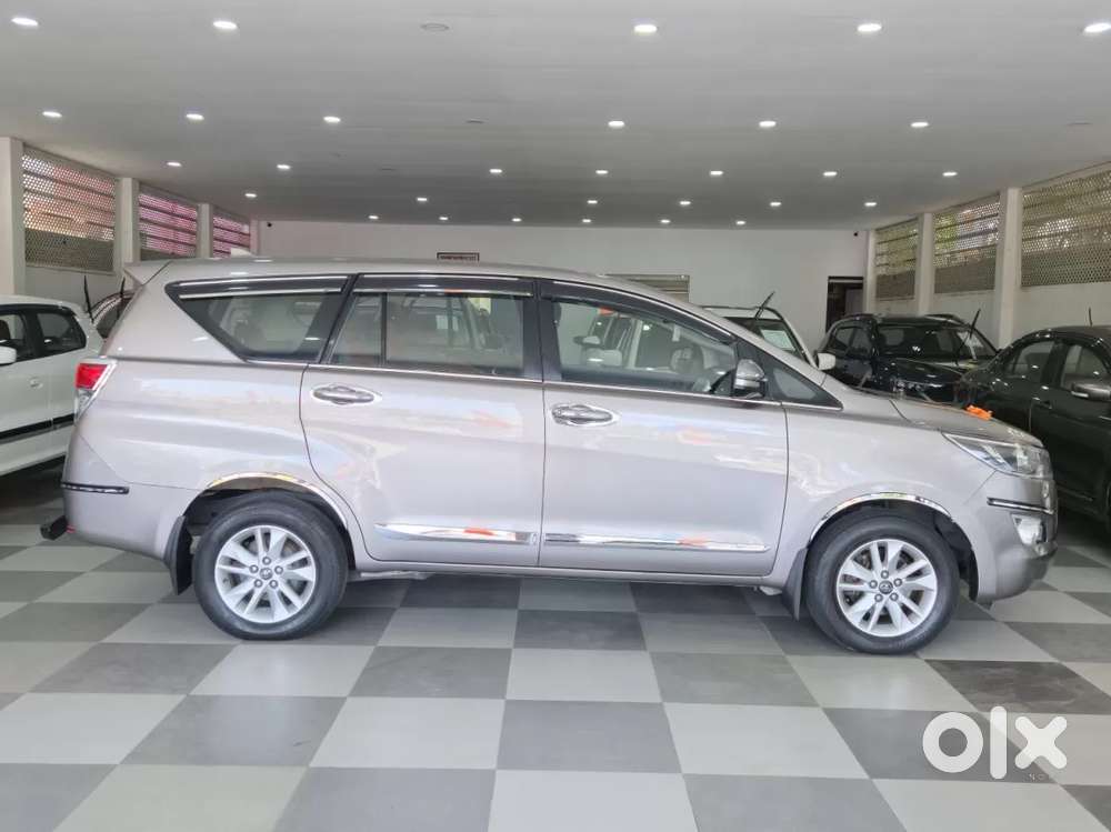 Toyota Innova Crysta, 2016, Diesel