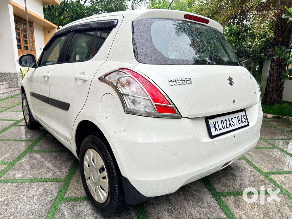 Maruti Suzuki Swift Vxi, 2014, Petrol